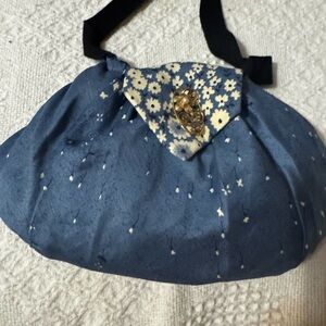 HANDMADE !CUTE PURSE FASHIONED WITH A MANS TIE.